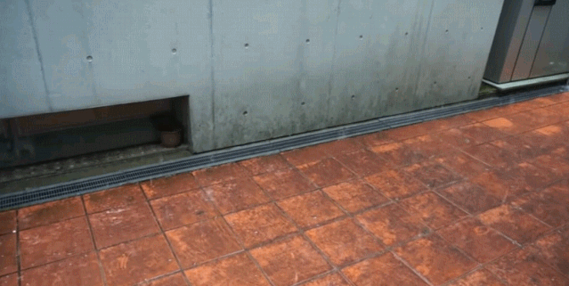 日本设计之耻？多处漏水，防水材料劣质！屋主：我太难了！ 第6张