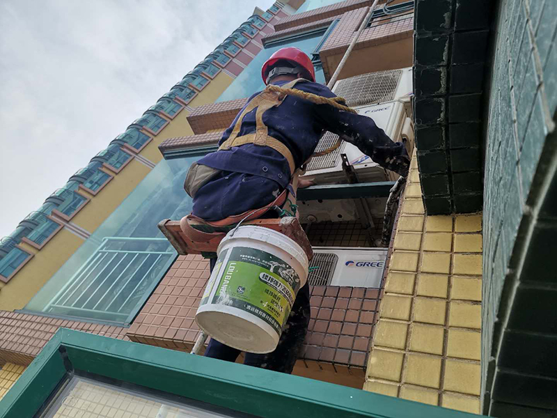 （海珠丽景湾小区）外墙防水补漏高空作业